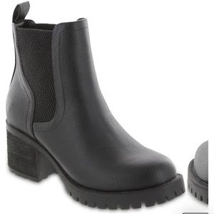 MIA Black Boots